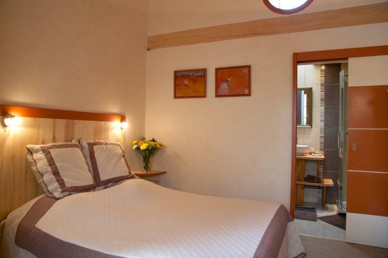 Bed and Breakfast Le Petit Saint-Julien Exterior foto